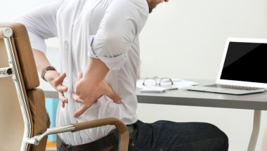 Хроничната болка в гърба е следствие от неправилно лечение