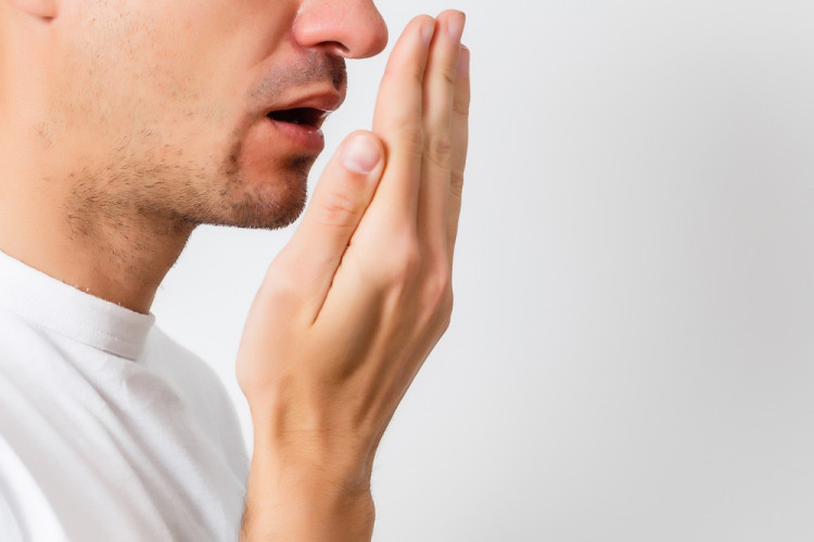 Миризмата на ацетон  в дъха е заради диабета