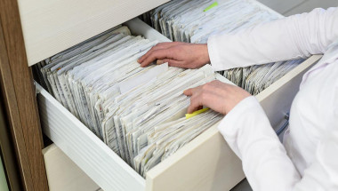 Колко време се  съхранява медицинската документация?