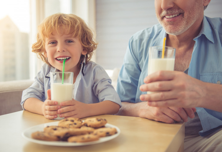 Любителите на млякото са с по-нисък холестерол