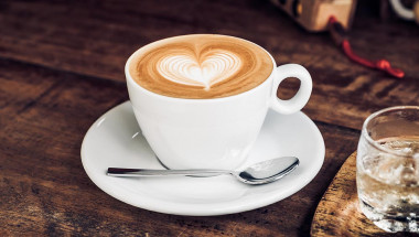 Кафето и енергийните напитки – скритият враг на сърцето