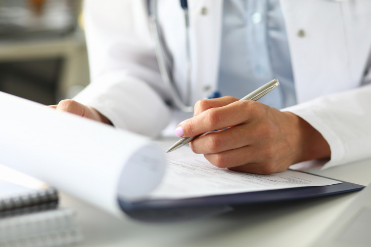 Достатъчен ли е амбулаторният лист за явяване на лекарска комисия?