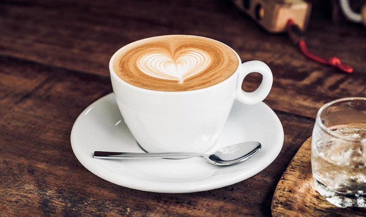 Кафето и енергийните напитки – скритият враг на сърцето