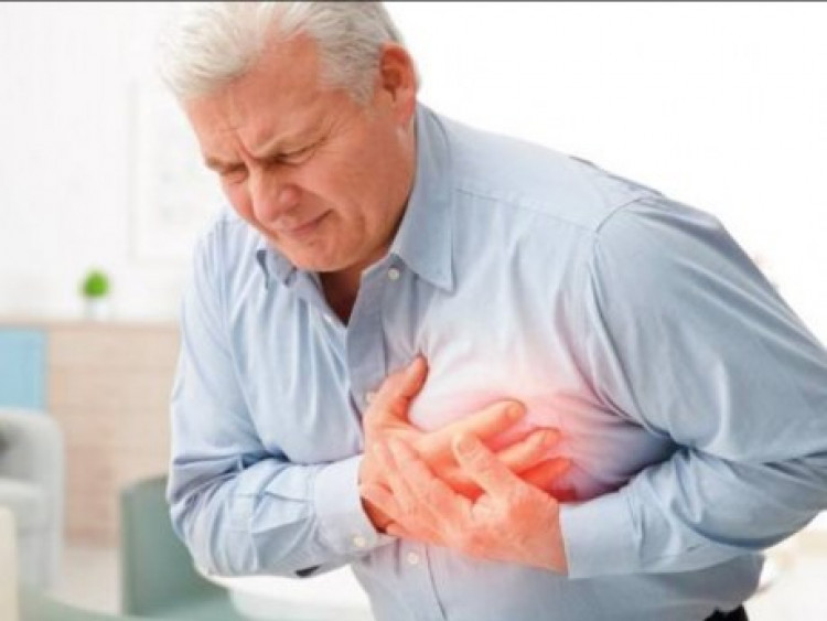 Кардиолог разказа за неочакван симптом преди инфаркт: Викайте линейка, ако...