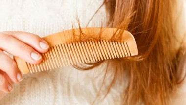 Kак да се предотврати загубата на коса през студения сезон