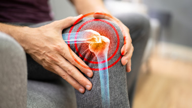 Ако колянната става не е напълно разрушена, не бързайте да поставяте протеза