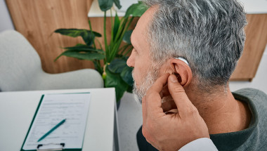 Каква е процедурата за замяна  на стар слухов апарат с нов?