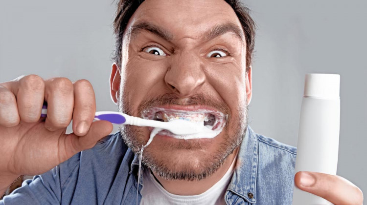 Кога чистенето на зъбите носи повече вреда, отколкото полза?