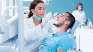 На какви стоматологични услуги имам право през 2023 г.?