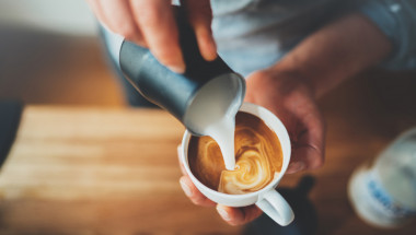 Кафето с мляко бори възпаленията в тялото