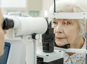 Природната медицина помага да не се уморяват очите и да не остаряват