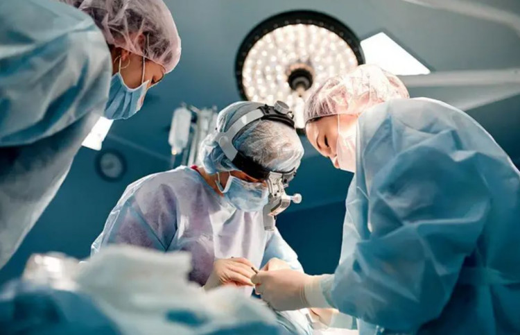 Какво представлява операцията на Пепеляшка? Хирург разкрива какво търсят жените