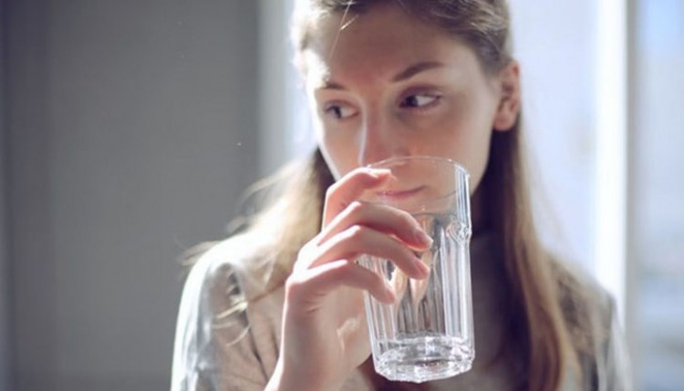 Изпитани трикове ще ви научат да пиете повече вода