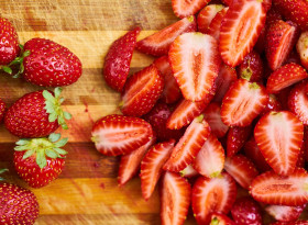 Гастроентеролог каза при кои заболявания не трябва да се ядат ягоди