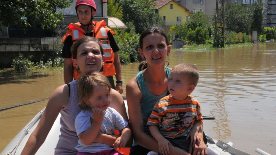 Хенриета Илиева-Стоянова: Хората със срутените къщи в Мизия са във вторична шокова фаза