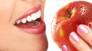 6 ефективни начина за премахване на зъбната плака естествено