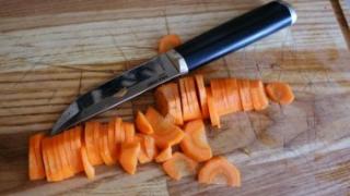 Каква смъртоносна опасност за здравето се крие на острието на кухненския нож