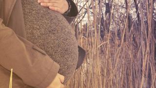 Мрежата гърми:  Тези жени забременяха изненадващо, само защото... СНИМКИ